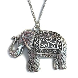 Halsband  Elefant i indisk stil  Antiksilver