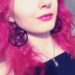 Örhängen Pentagram OVERSIZE Wicca Pagan Svart Pentacle Symbol